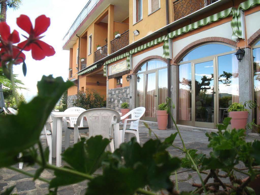 Albergo Ristorante Monterosa Ameno Exterior photo