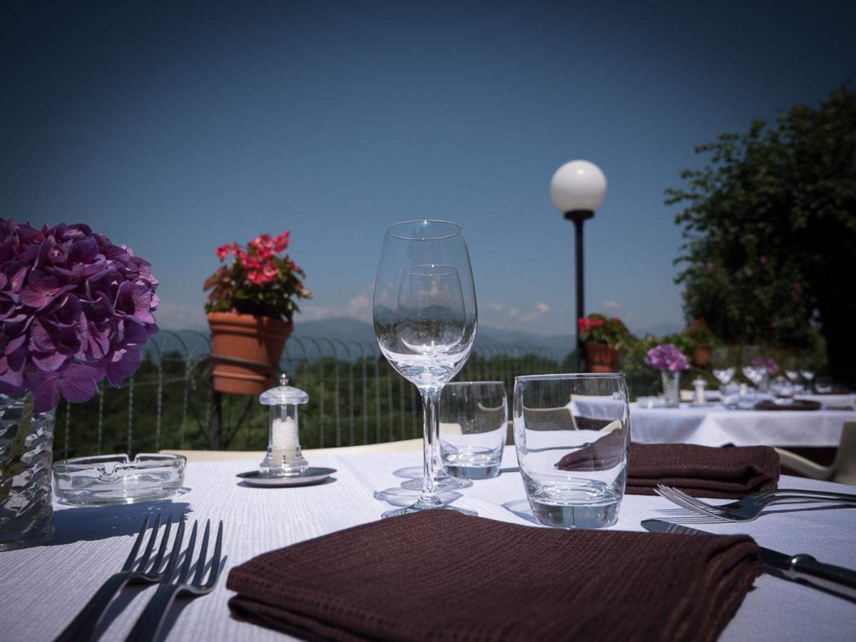 Albergo Ristorante Monterosa Ameno Exterior photo